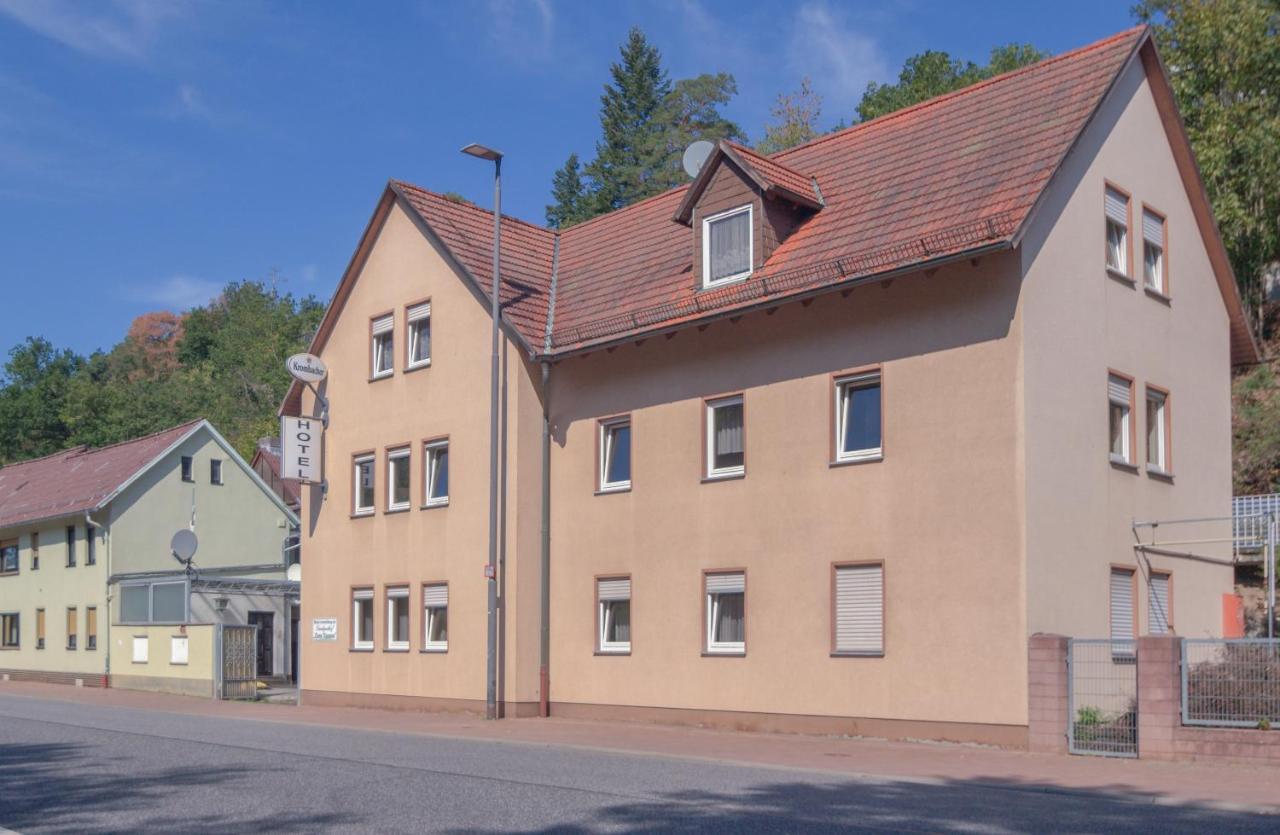 Motel Zum Taunus Ziegenberg Kültér fotó